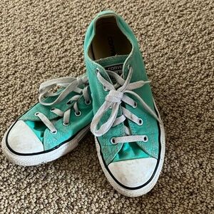Teal converse size 3